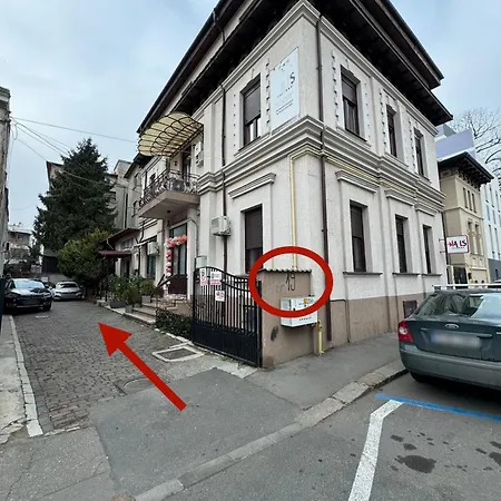 Holidays Vibes - 2 Bedrooms, 2 Bathrooms - Center Апартаменты