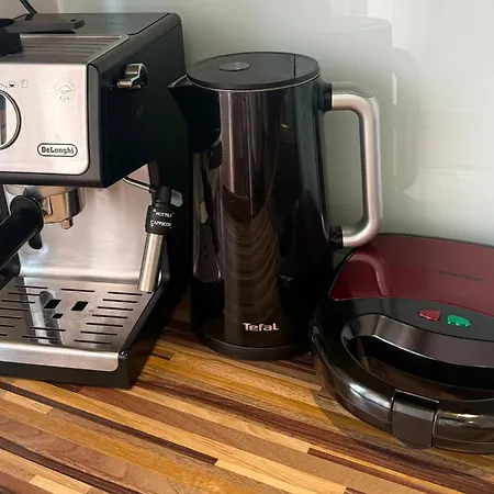 Holidays Vibes - 2 Bedrooms, 2 Bathrooms - Center Апартаменты Бухарест