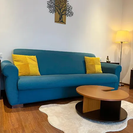 Апартаменти Holidays Vibes - 2 Bedrooms, 2 Bathrooms - Center Бухарест