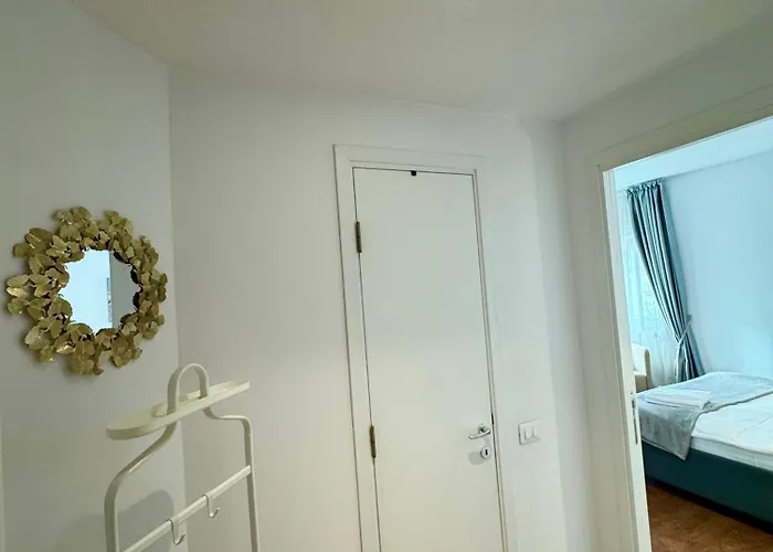 アパート Holidays Vibes - 2 Bedrooms, 2 Bathrooms - Center ブカレスト