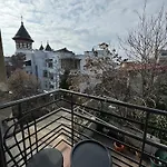 Holidays Vibes - 2 Bedrooms, 2 Bathrooms - Center Apartment