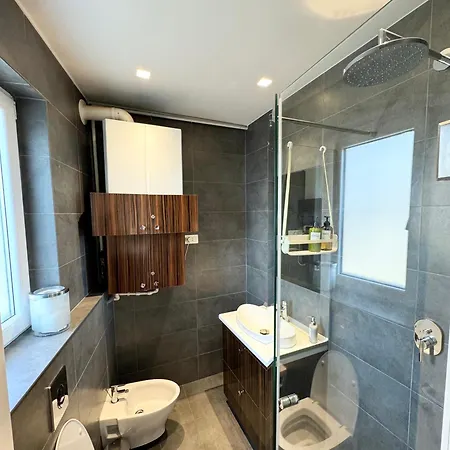 Holidays Vibes - 2 Bedrooms, 2 Bathrooms - Center * Bukarest