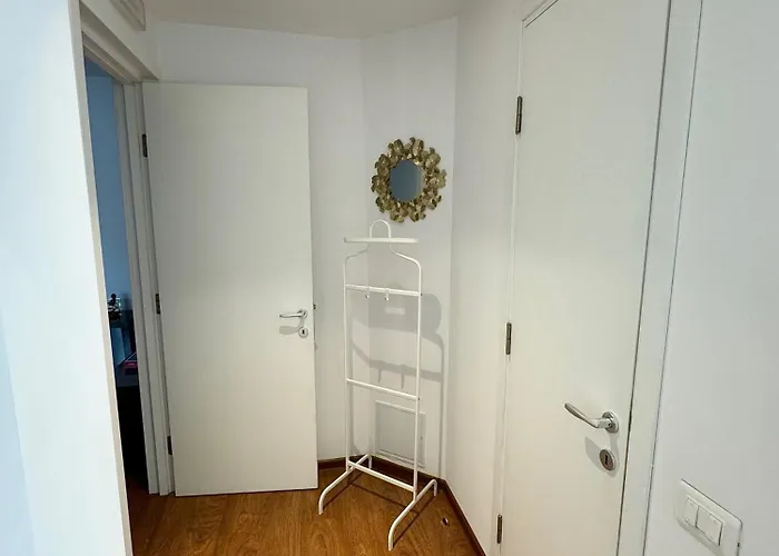 Apartment Holidays Vibes - 2 Bedrooms, 2 Bathrooms - Center *