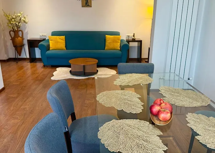 Holidays Vibes - 2 Bedrooms, 2 Bathrooms - Center * Bucharest